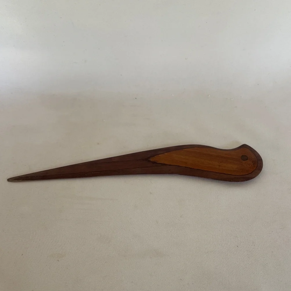 VINTAGE WOODEN BIRD SHAPED LETTER OPENER - Picture 6 of 9